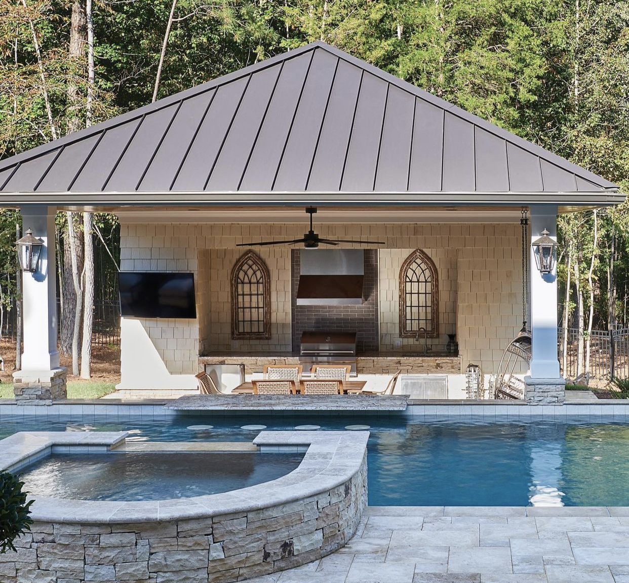 Luxury Gunite Pool with Swim Up Bar