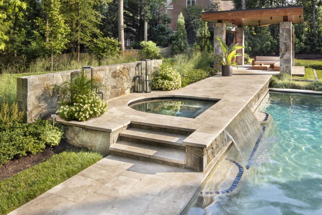 Raised spa and layered pool terrace in Roswell
